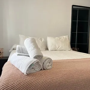Apartamento Los Califas , Córdoba España